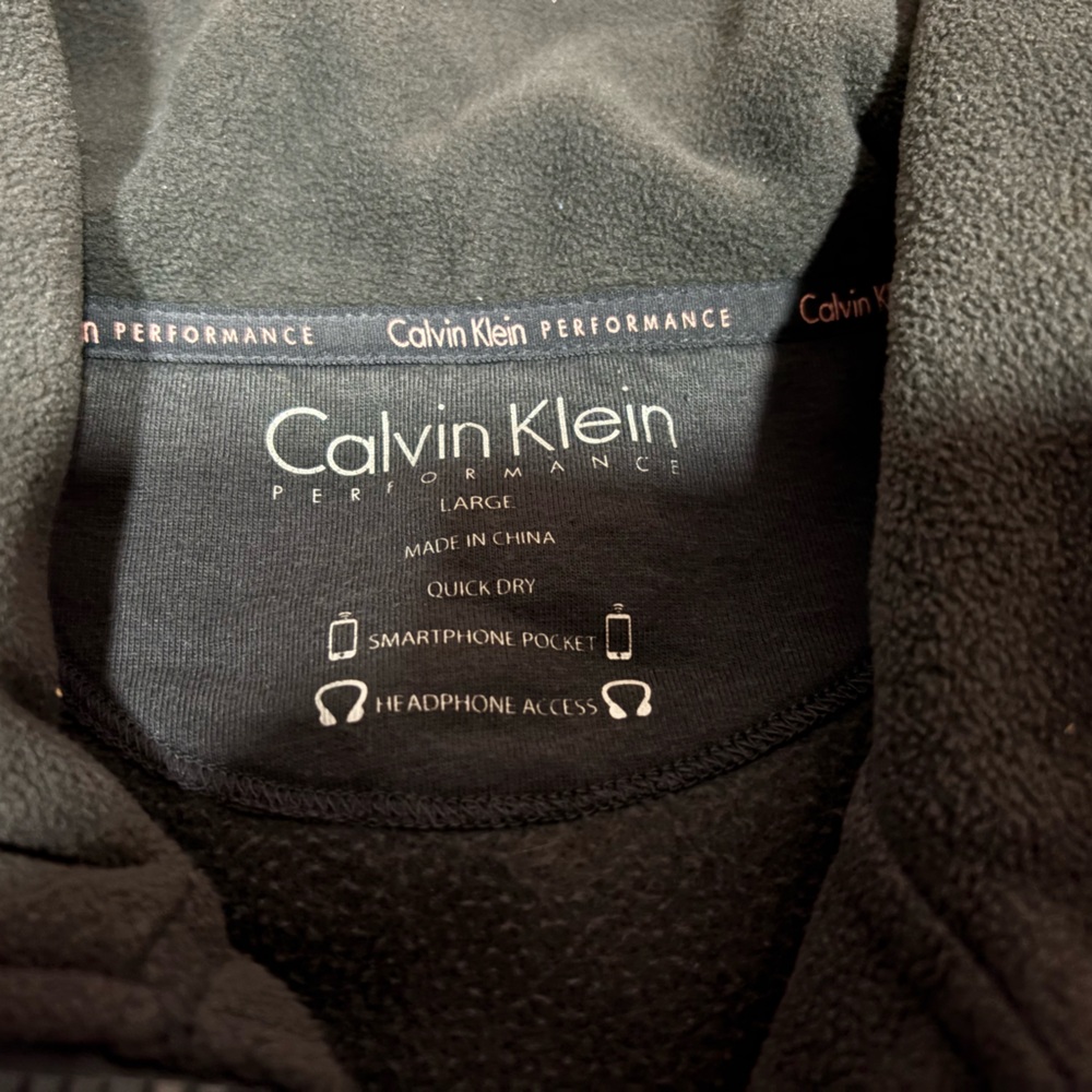 Calvin Klein Performance Vest - Picture 3 of 6